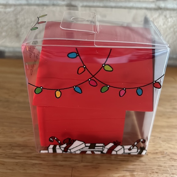 Peanuts - Wet n Wild Makeup Sponge Holder - Picture 2 of 4